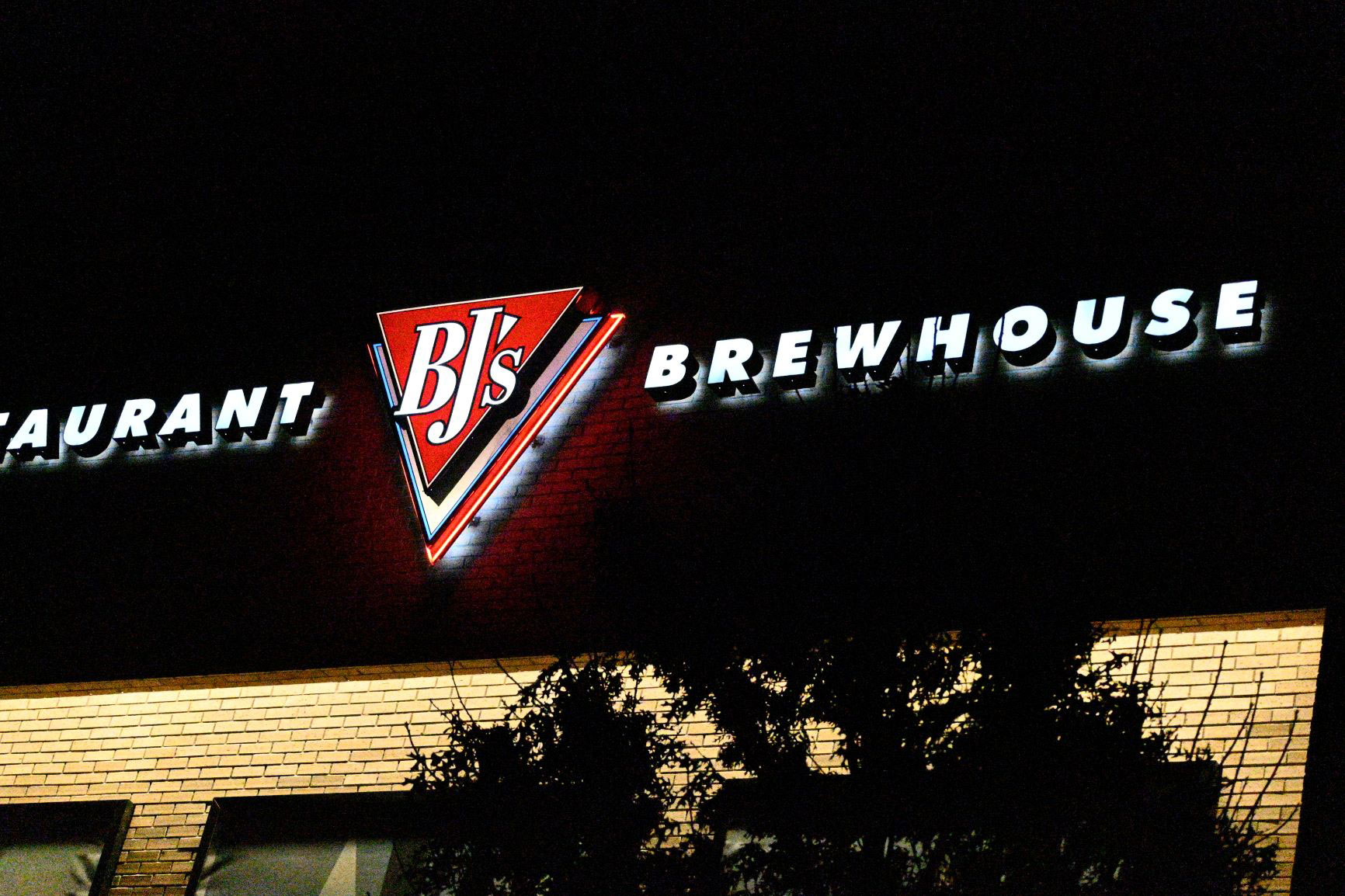 Sign Company Image 50